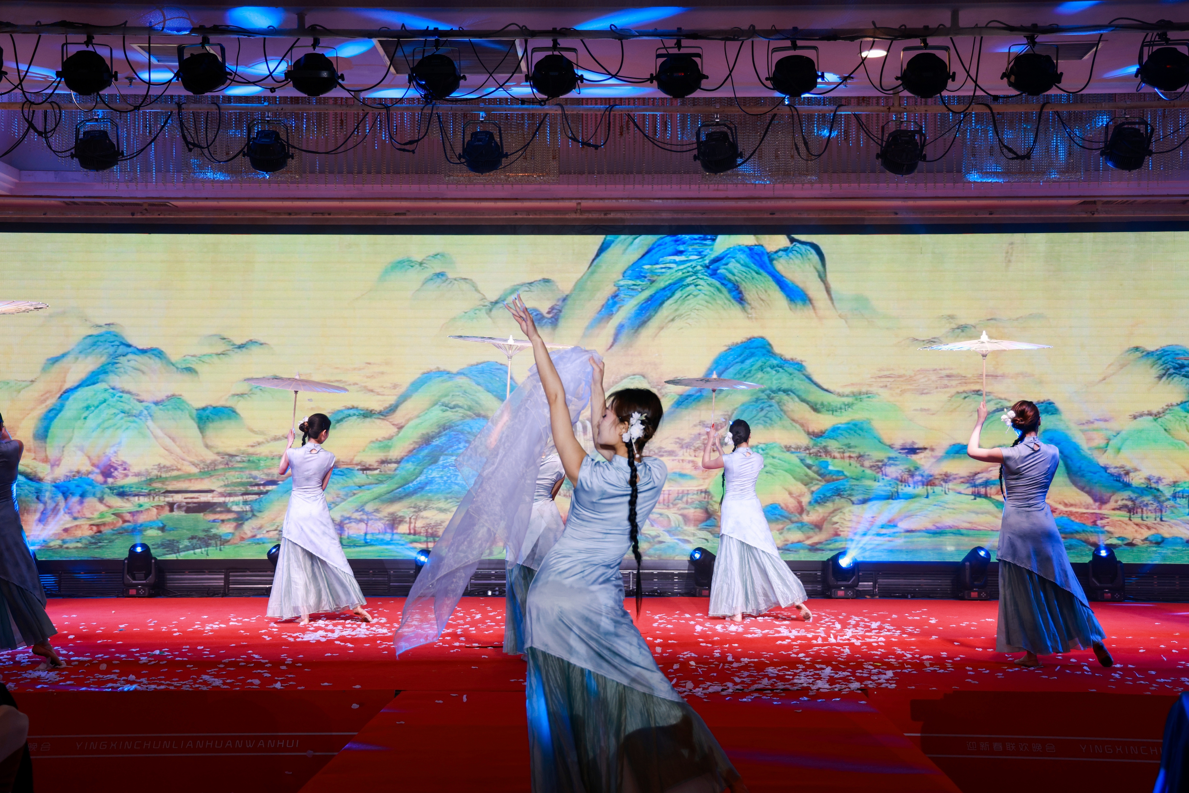 節(jié)目02.jpg 節(jié)目02.jpg