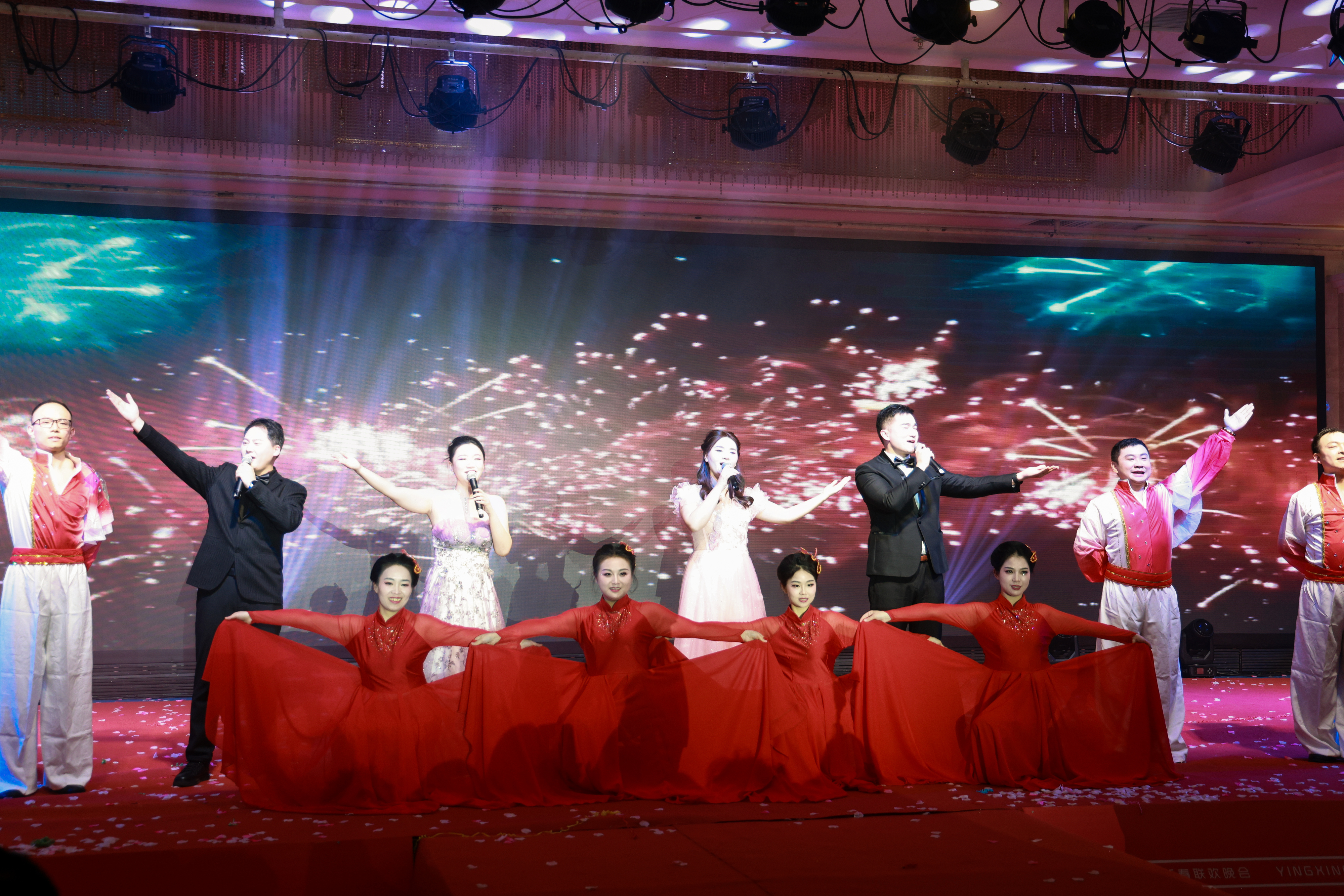 節(jié)目06.jpg 節(jié)目06.jpg