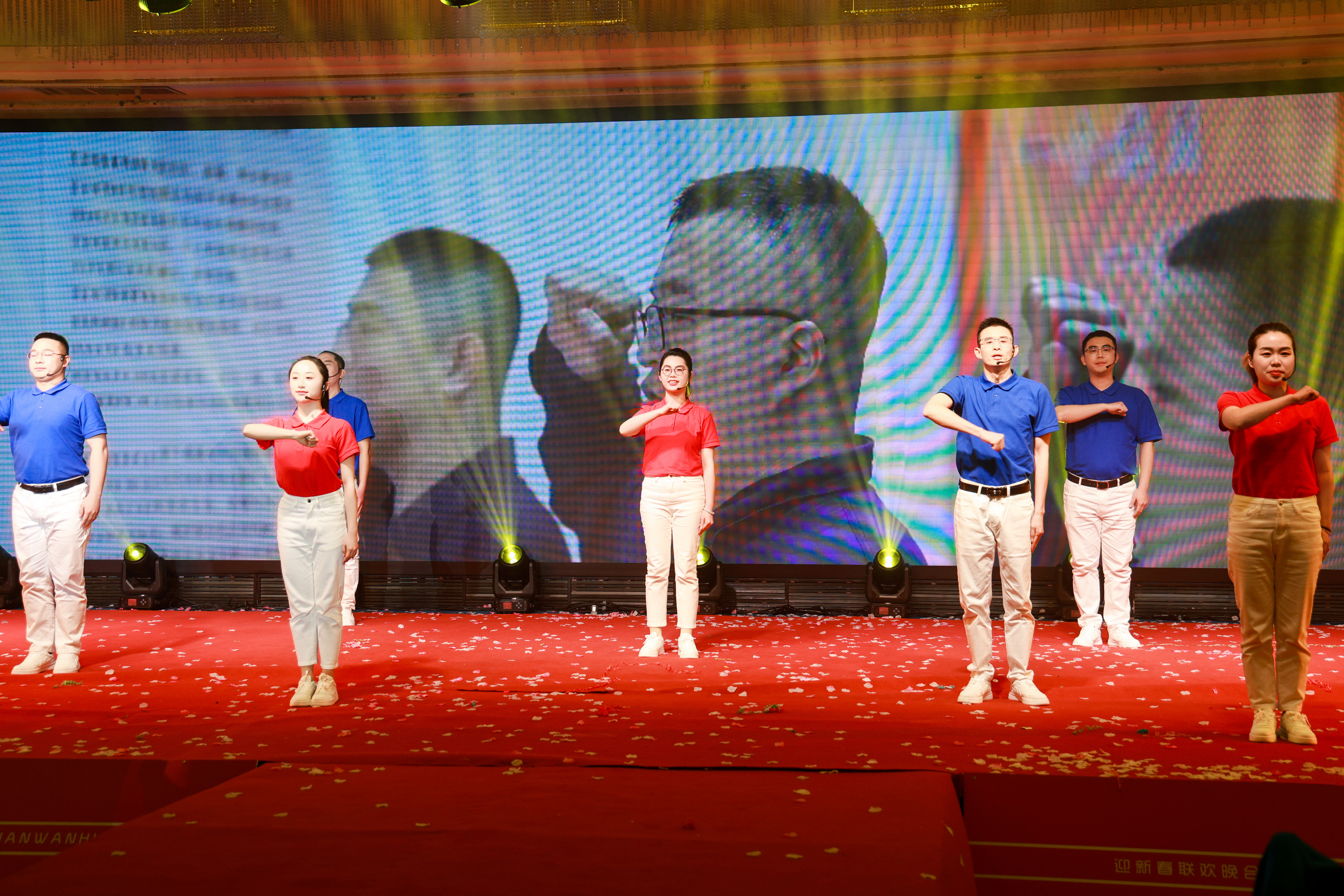 節(jié)目09.jpg 節(jié)目09.jpg